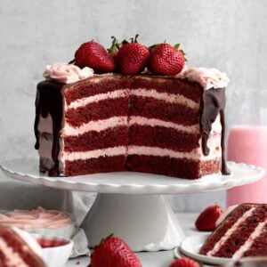 Cross-section of Strawberry Red Velvet Cake and the layers.