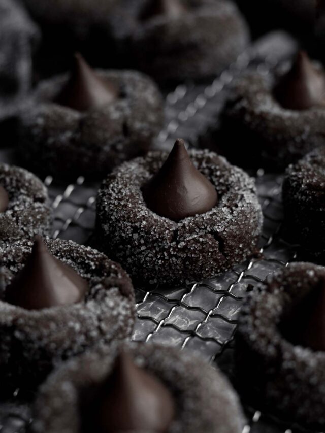 Dark Chocolate Blossom Cookies