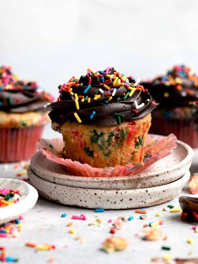 Gluten Free Birthday Cupcakes