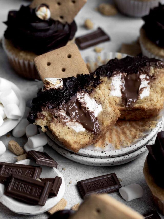 Eggless S'mores Cupcake