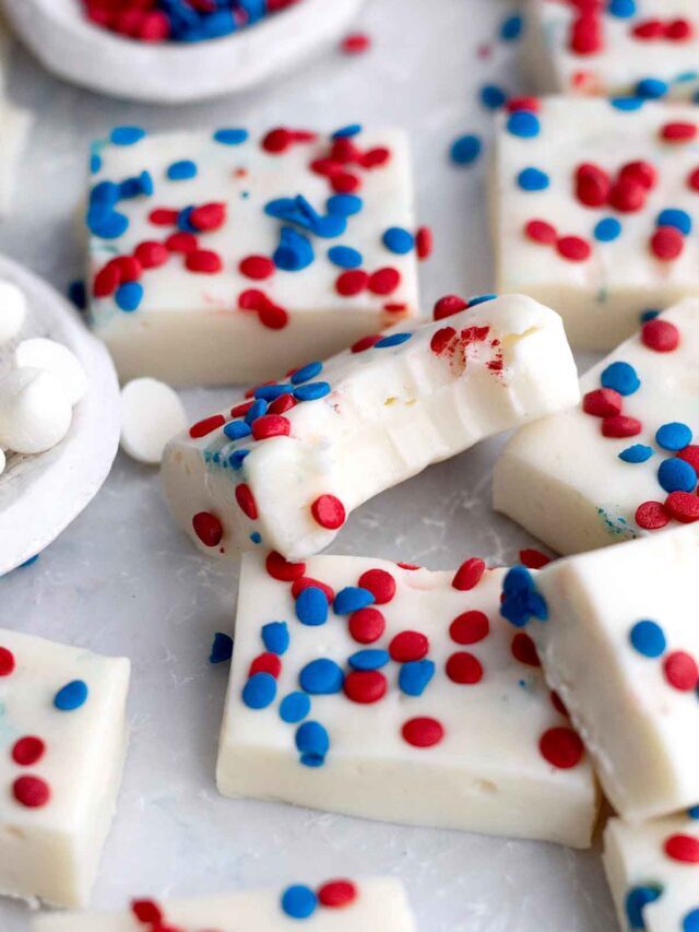 5 Ingredient White Chocolate Fudge