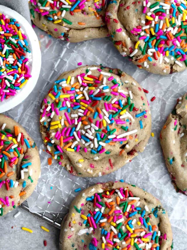 Thick & Chewy Funfetti Cookies