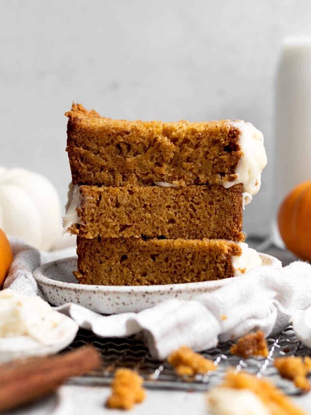 Pumpkin Bread with Cream Cheese Icing