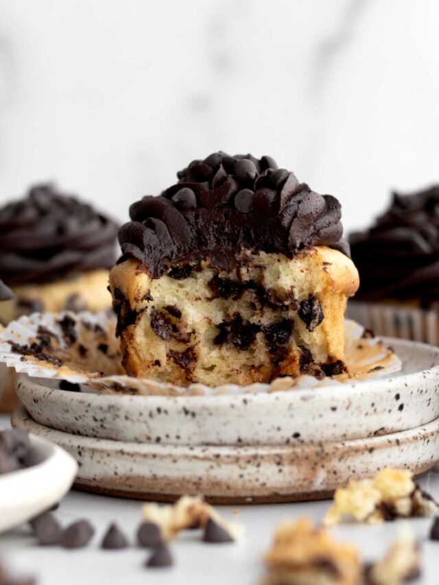 Soft & Fluffy Chocolate Chip Cupcakes