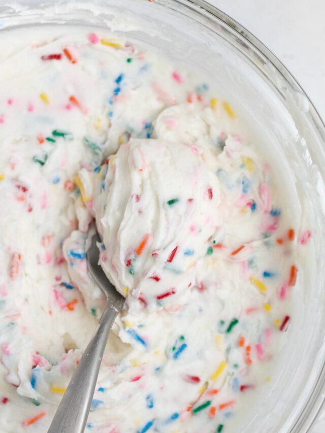 Homemade Funfetti Frosting