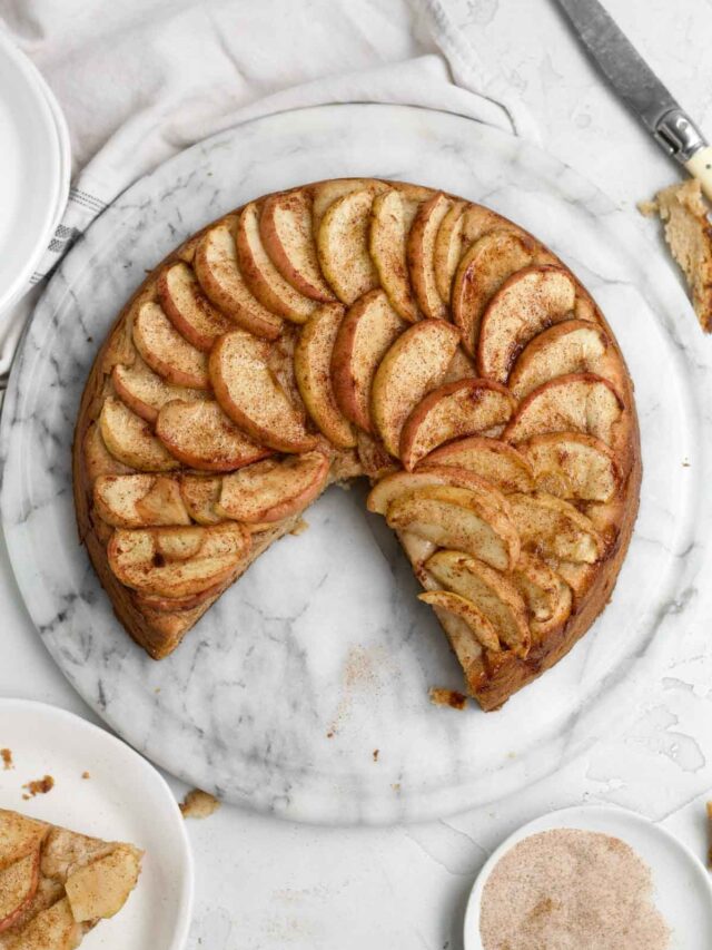 Eggless Apple Tea Cake