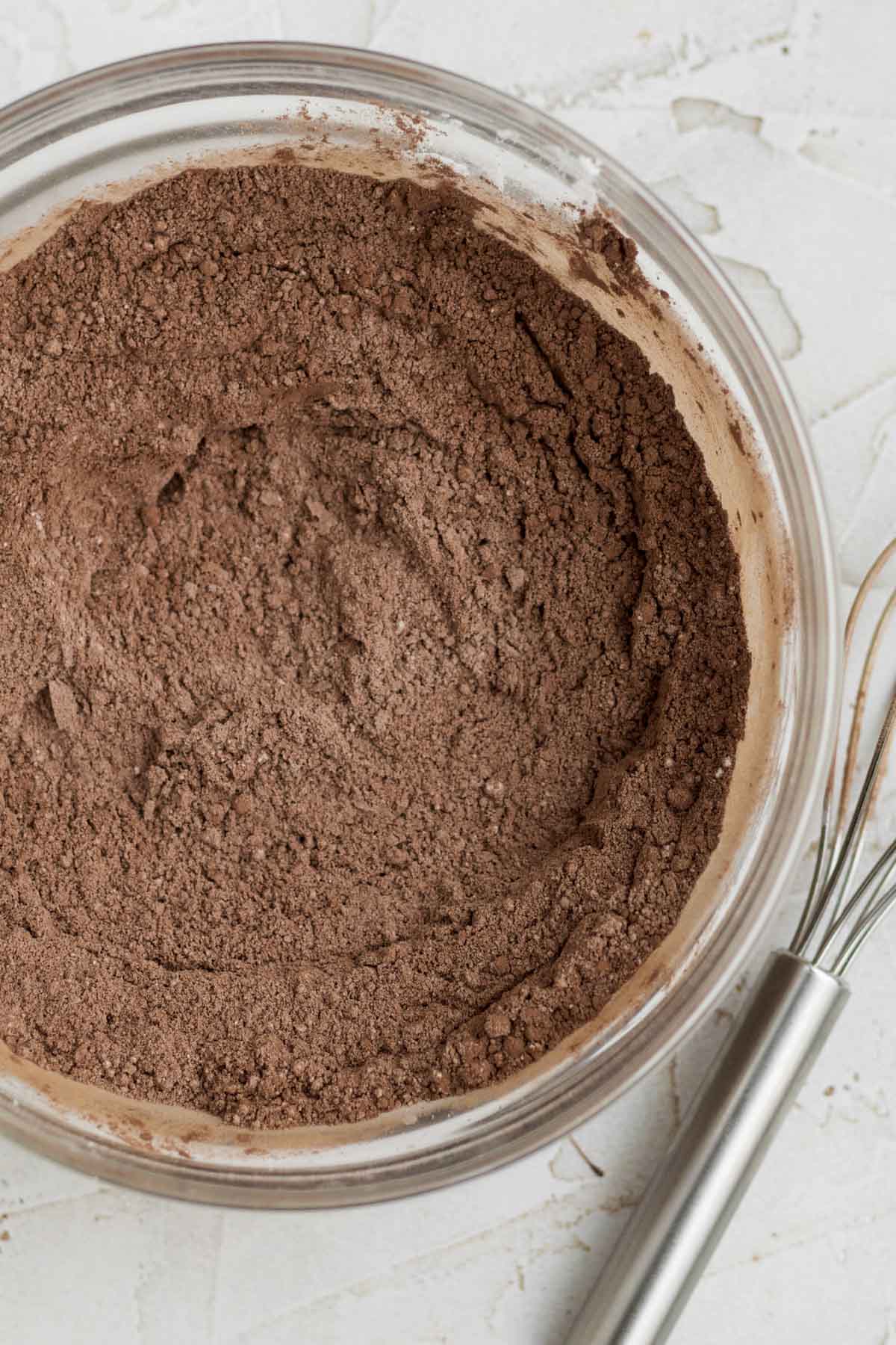 The cocoa and dry ingredients mixed in a bowl.